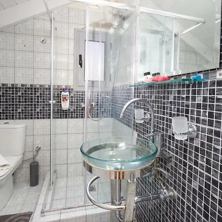 Vinieris Villas - Lagoon Diamond Loft Apartman